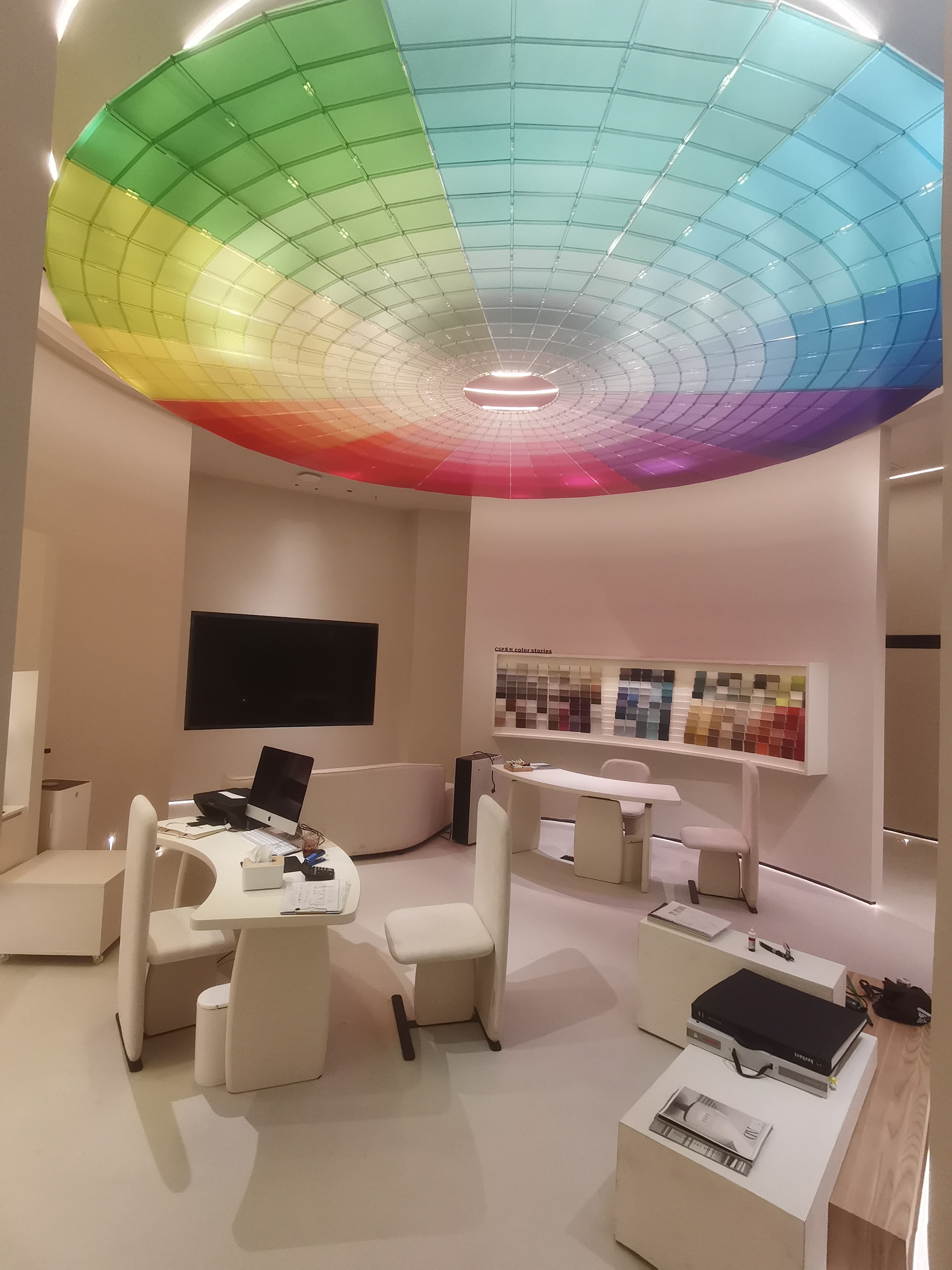 Benjamin Paint Chain Store